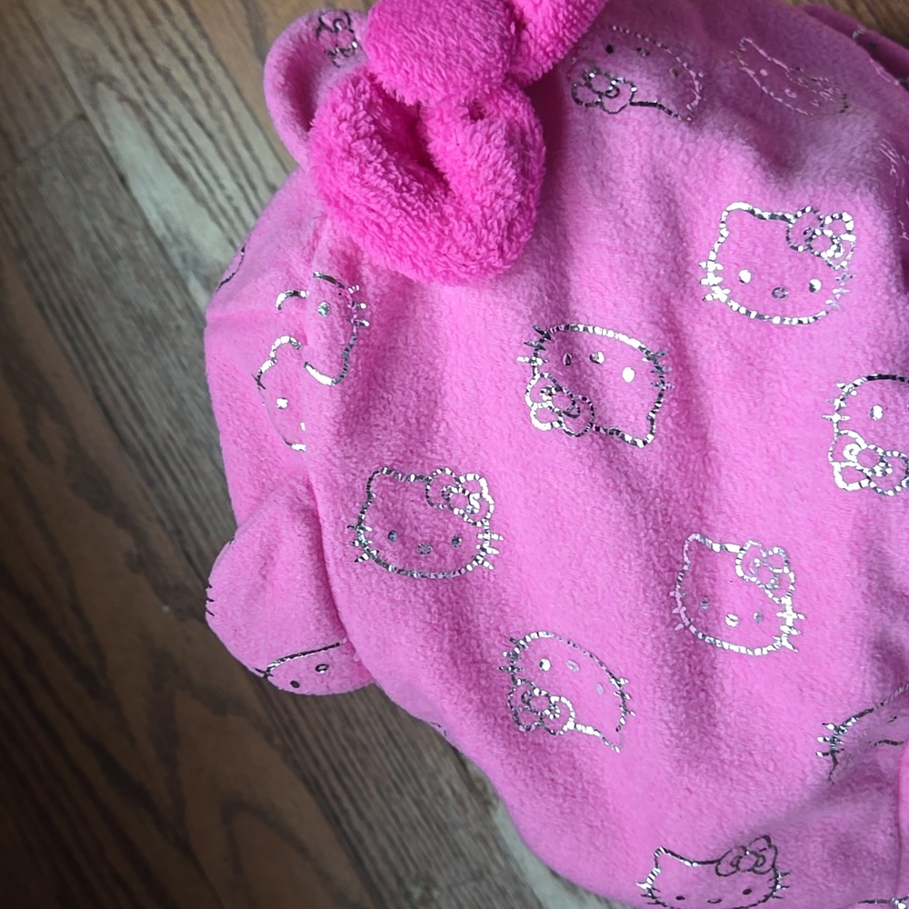 Hello Kitty Adult Hooded Onesie PJs XL Holiday Gift - Picture 2 of 7